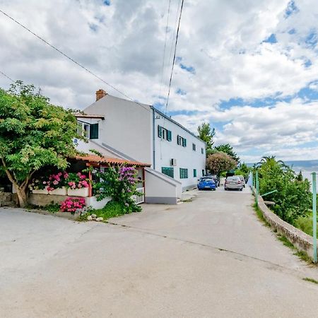 Apartment Nera Omiš Екстериор снимка