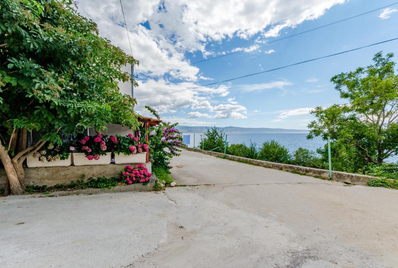 Apartment Nera Omiš Екстериор снимка